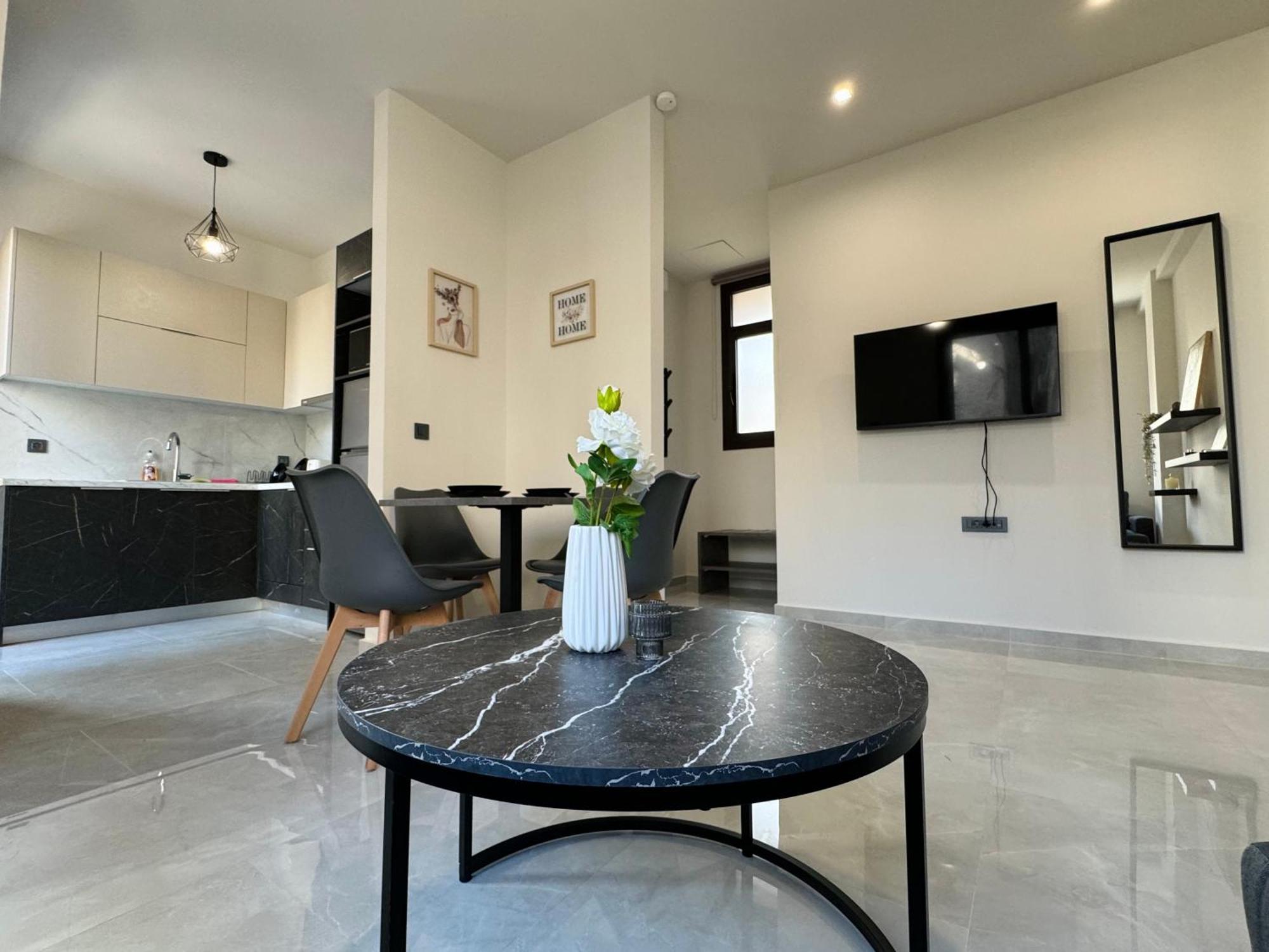 Spacious Apartment Near Monastiraki By Kozy Koala Athene Buitenkant foto