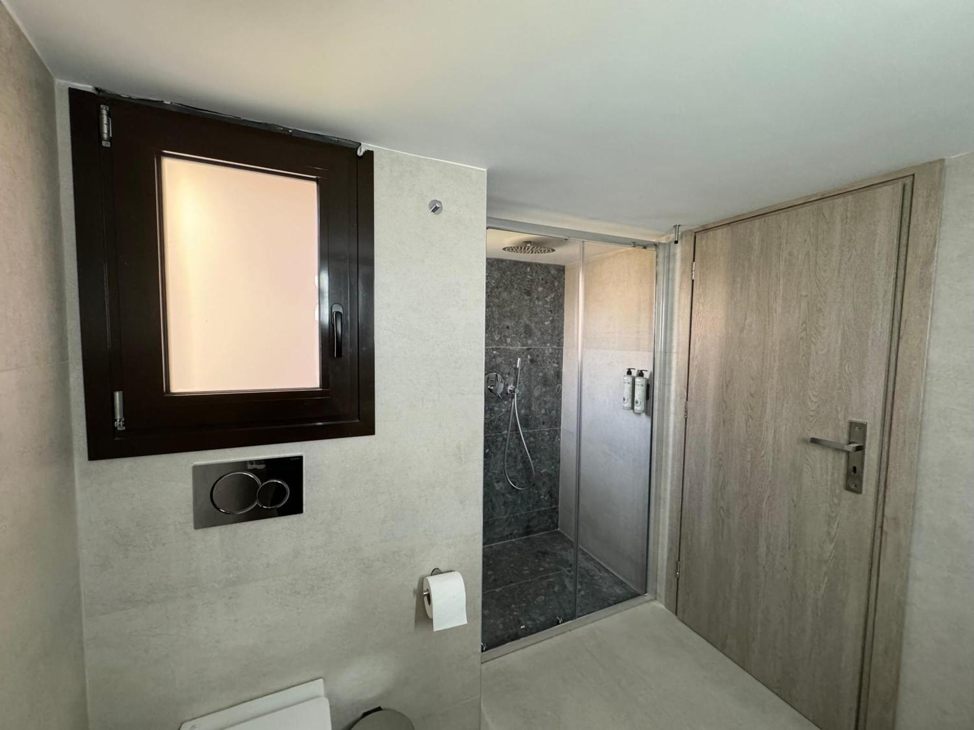 Spacious Apartment Near Monastiraki By Kozy Koala Athene Buitenkant foto